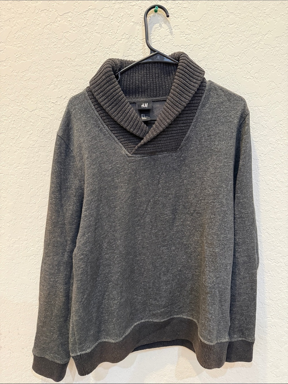 H&M Men's V-Neck Shawl Collar Sweater - Charcoal